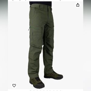 NEW Atlas Stretch Tactical Cargo Pants Size: 34 W 32 L